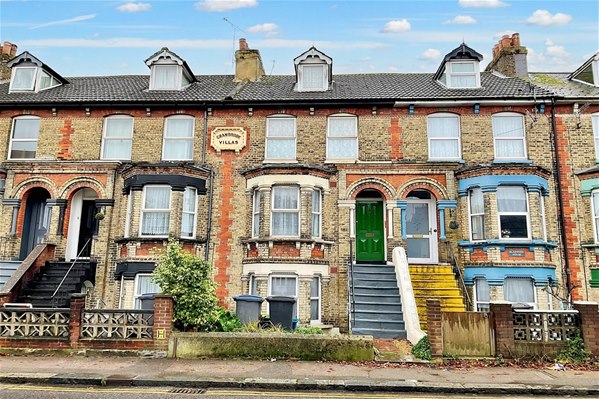 London Road, Dover, CT17